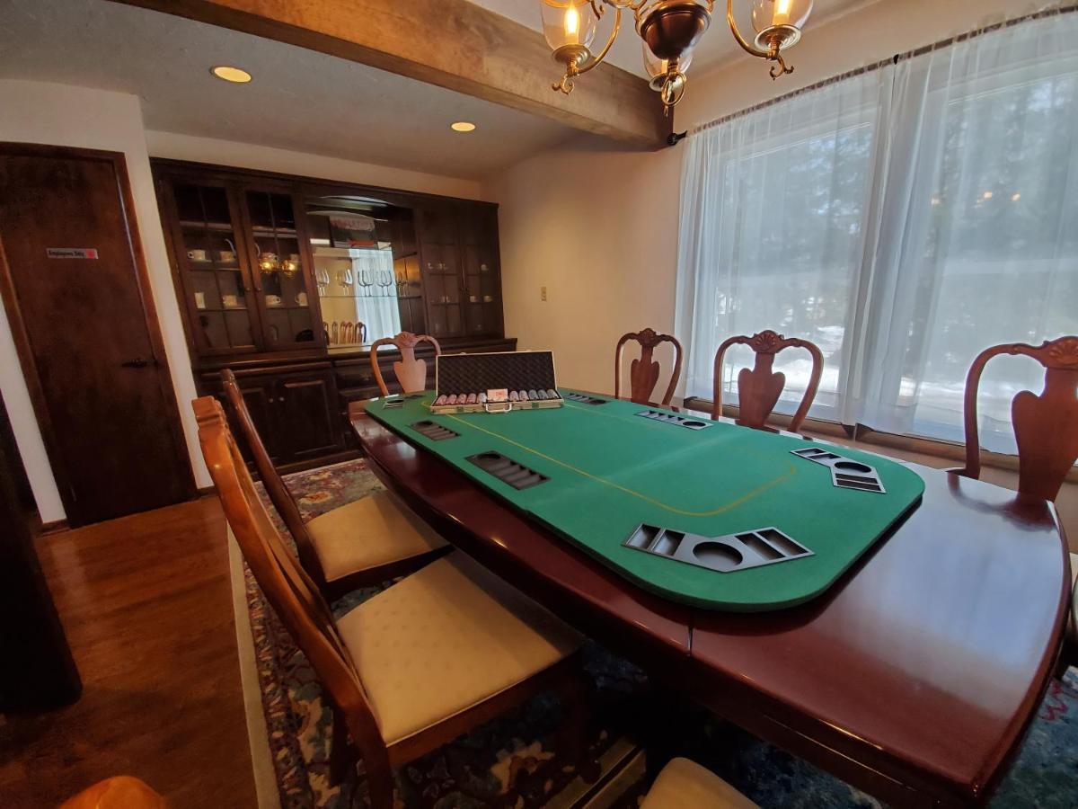 Walk To Pool & Beach - Spacious Gateway, Hot Tub, Game Room Pocono Country Place Buitenkant foto