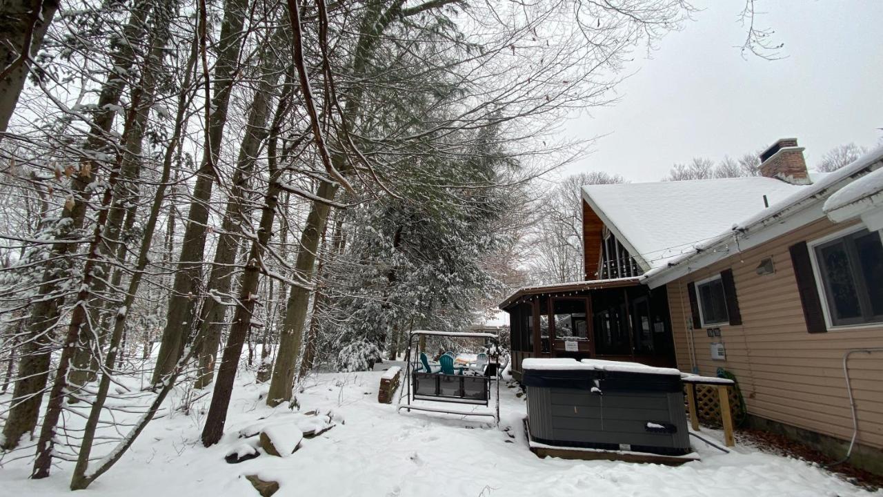 Walk To Pool & Beach - Spacious Gateway, Hot Tub, Game Room Pocono Country Place Buitenkant foto
