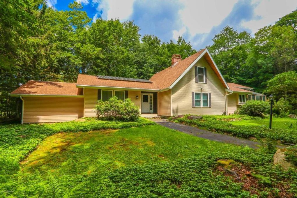 Walk To Pool & Beach - Spacious Gateway, Hot Tub, Game Room Pocono Country Place Buitenkant foto