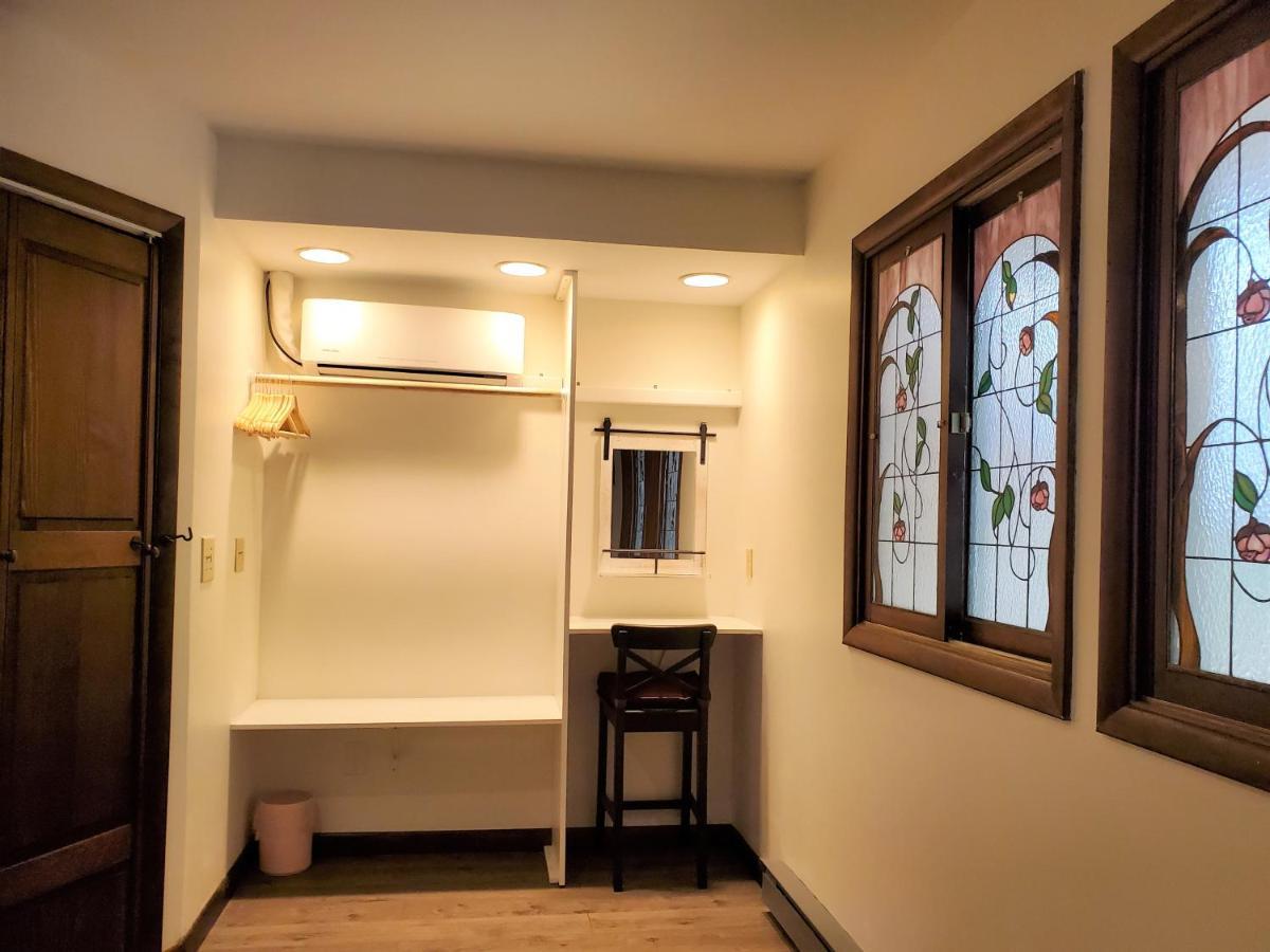 Walk To Pool & Beach - Spacious Gateway, Hot Tub, Game Room Pocono Country Place Buitenkant foto
