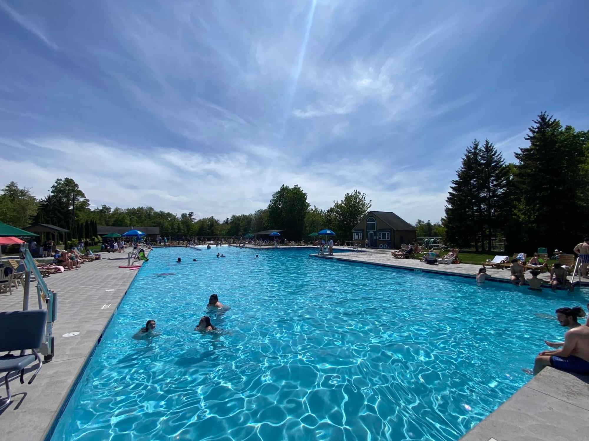 Walk To Pool & Beach - Spacious Gateway, Hot Tub, Game Room Pocono Country Place Buitenkant foto